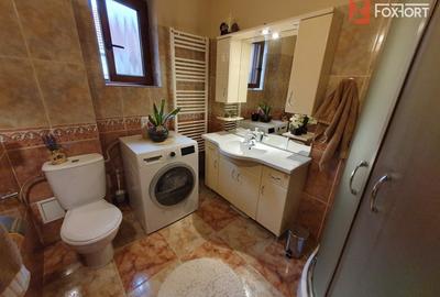 Casă individuală cu 9 camere cu Piscina în Freidorf - 11