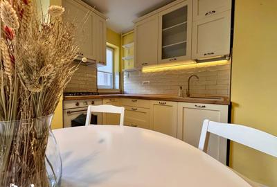 Apartament cu 3 camere, mobilat în Drumul Taberei