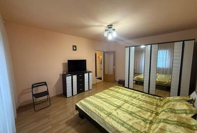 Oltentiei - Romprim | 2 Camere | Decomandat | Balcon | Etaj 8/8 Oltentiei - Romprim | 2 Camere | Decomandat | Balcon | Etaj 8/8 - 4