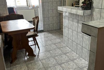 Apartament cu 2 camere decomandat în Exterior Vest - 2