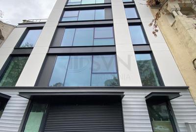 Casă individuală cu 5 camere cu Canalizare în Dorobanți - 1