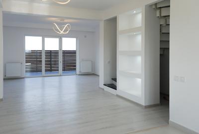 Apartament 3 camere, 2 băi - zona Rediu - Păcurari - terasă și grădină