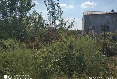 Teren Construcții intravilan de 1096 mp, în Plătărești - 4