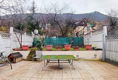 Apartament cu 4 camere decomandat, mobilat în Central - 11