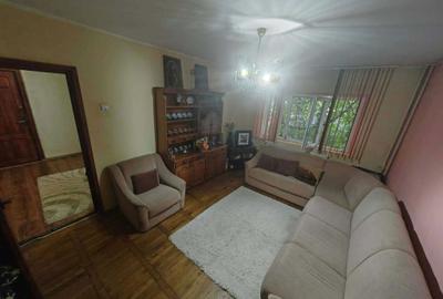 Apartament cu 2 camere decomandat în Piața Centrală - 1