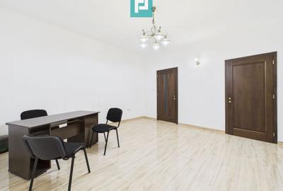 Apartament cu 3 camere ultracentral pe Str.Cloșca - 34