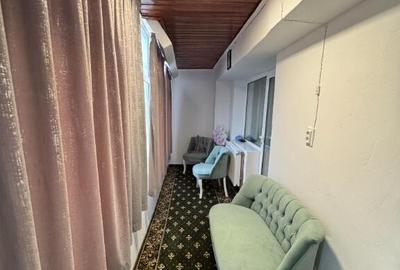 Vand apartament cu 3 camere decomadat - 2