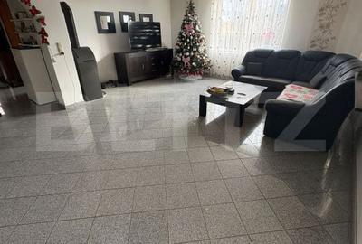 Casă cu 4 camere cu Teren 2000 Mp în Central - 8