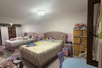 Casă cu 3 camere în Andronache - 1