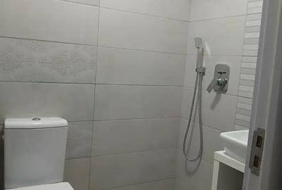 Apartament cu 3 camere decomandat în Central - 3