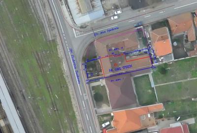 Casă cu 4 camere în Central - 2