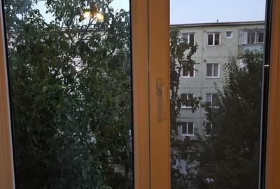 Apartament cu 3 camere semidecomandat în Central - 5