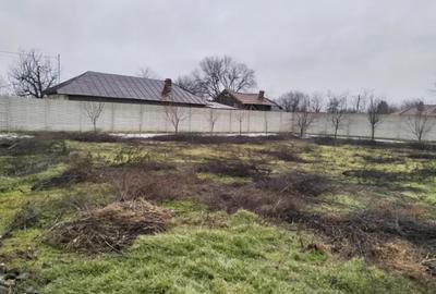 Teren de 1310 mp, în Meri - 16