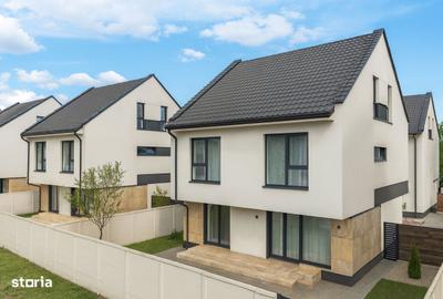 Casă cu 4 camere cu Teren 250 Mp în Central