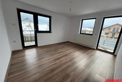Casă cu 3 camere cu Teren 1000 Mp în Central - 15