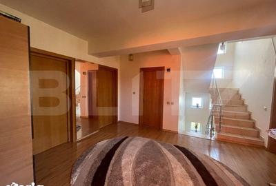 Casă cu 5 camere cu Teren 550 Mp în Central - 11