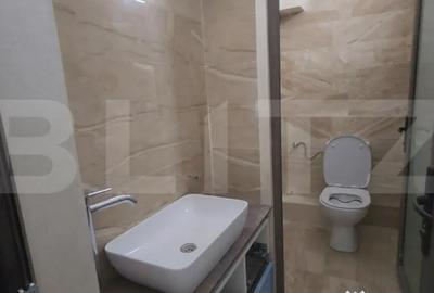 Spațiu comercial, de 130 mp, în Central - 6