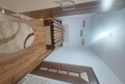 Apartament cu 2 camere nedecomandat în Mihai Bravu
