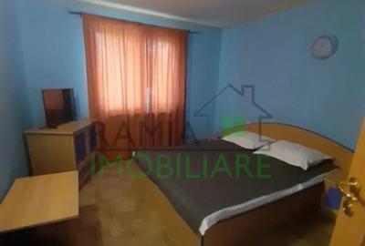 Casă cu 5 camere cu Teren 1000 Mp în Bran - 8