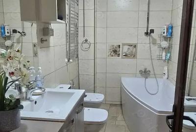 Casă cu 5 camere cu Teren 465 Mp în Mușcel - 12