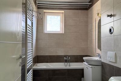 Apartament cu 2 camere decomandat în Central - 3