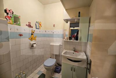 Apartament cu 3 camere decomandat în Dâmbovița - 1