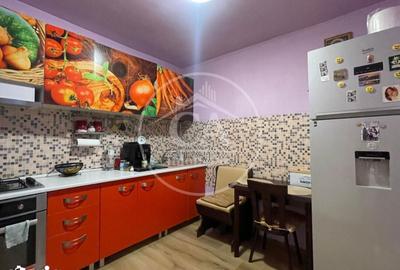 Casă cu 7 camere cu Teren 267 Mp în Nufărul - 12