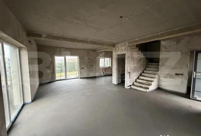 Casă cu 3 camere cu Teren 190 Mp în Central - 16
