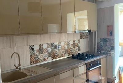 Apartament cu 3 camere semidecomandat în Drumul Taberei - 10