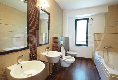 Vila moderna cu 5 camere in complex rezidential - 13