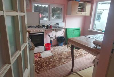 Casă cu 3 camere cu Teren 306 Mp în Central - 4