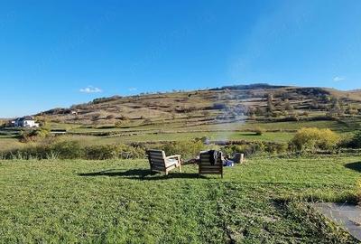 Casă cu Teren 1000 Mp în Central