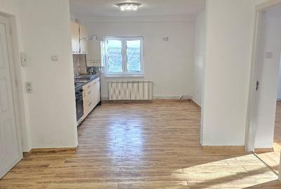 Apartament cu 4 camere decomandat în Sud - 1