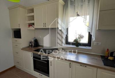 Apartament cu 3 camere decomandat în Dumbrăvița - 5