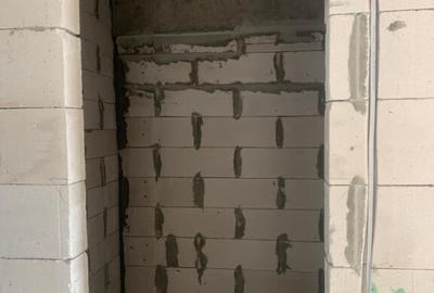 Apartament cu 2 camere decomandat în Popești-Leordeni