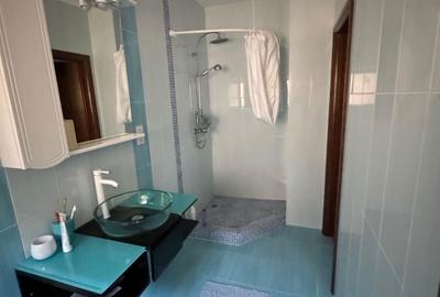 Casă cu 4 camere în Ipotești - 6