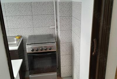 Garsonieră decomandată în Central - 6