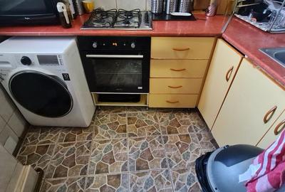 Apartament cu 3 camere decomandat în Dacia - 1
