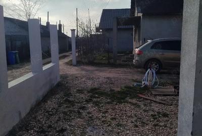Casă cu Teren 362 Mp în Corbu - 9