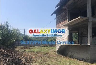 Casă cu 6 camere cu Teren 1513 Mp în Cornu - 13