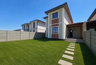 Duplex cu 5 camere cu Canalizare în Moșnița Nouă - 1