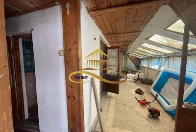 Casa de vanzare in Bacau Siretu 4000 mp teren 2 case curte comuna - 13