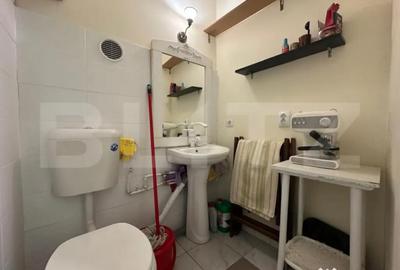 Spațiu comercial, de 17 mp, în Central - 3