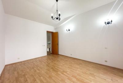 Birou, de 160 mp, în Universitate - 24