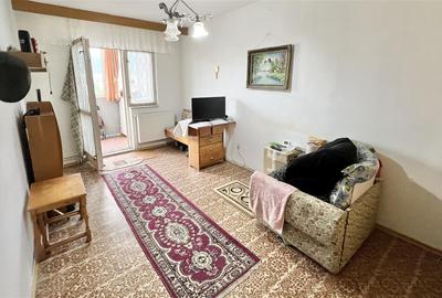 Apartament cu 2 camere decomandat în Calea București - 2