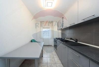 Apartament cu 3 camere decomandat, mobilat în Calea București - 9