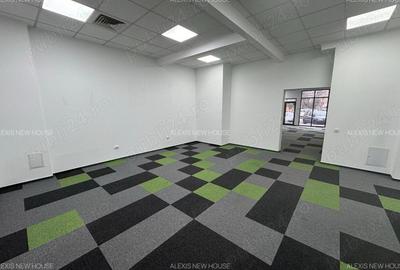 Spațiu comercial, de 175 mp, în Central - 4