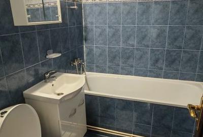 Apartament cu 3 camere decomandat în Dacia - 2