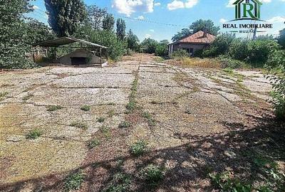 Spațiu comercial, de 2,235 mp, în Central - 3