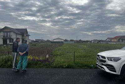 Teren intravilan - 2